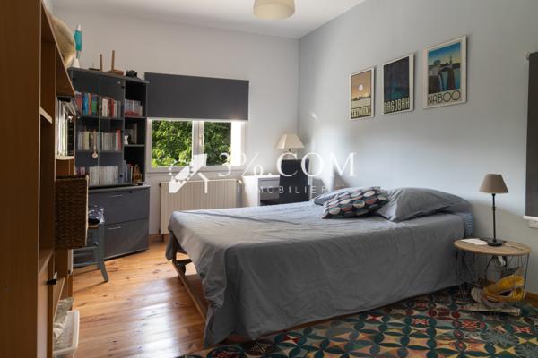 Maison 14 pièce(s) 6 chambre(s) 349 m²