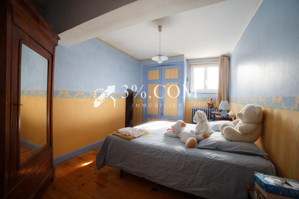 Maison 14 pièce(s) 6 chambre(s) 349 m²