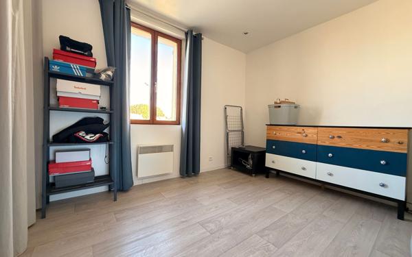 Maison à vendre    5 pièces •  Neuville-Saint-Amand