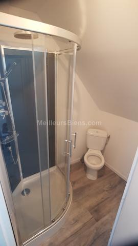 Immeuble / 6 appartements / terrain