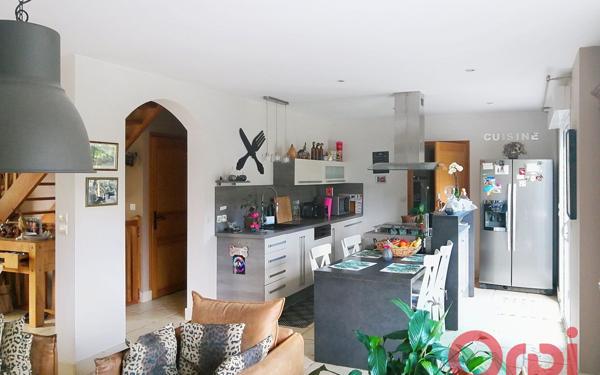 Maison à vendre    5 pièces •  Nouzilly