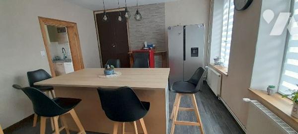 Idéal investisseur ! 
Spacieuse maison proche du centre, 3 chambres, cour - Louée 550 €/mois.