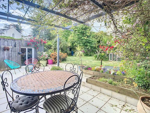 Nantes Marrière - Maison familiale de 5 chambres avec jardin et garage
