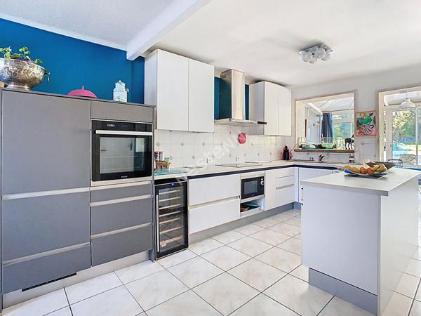 Nantes Marrière - Maison familiale de 5 chambres avec jardin et garage