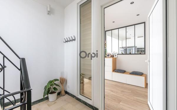 Maison à vendre    11 pièces •  Ormesson-sur-Marne