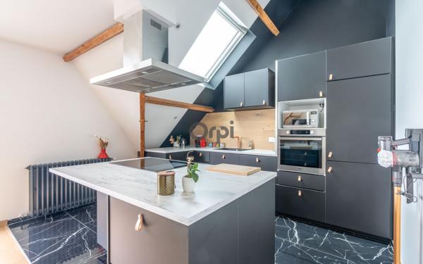 Maison à vendre    11 pièces •  Ormesson-sur-Marne