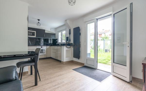 Maison à vendre    11 pièces •  Ormesson-sur-Marne