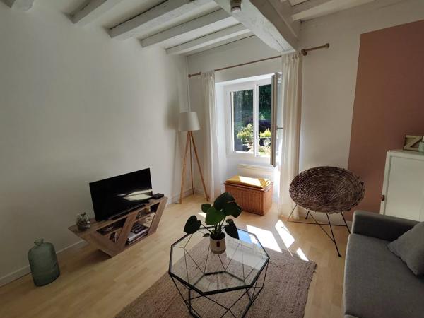 Charmante maison de campagne béarnaise avec annexe