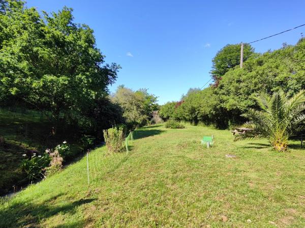 Charmante maison de campagne béarnaise avec annexe