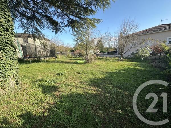 Maison à vendre  5 pièces - 221,16 m2 ST MAURICE DE GOURDANS - 01
