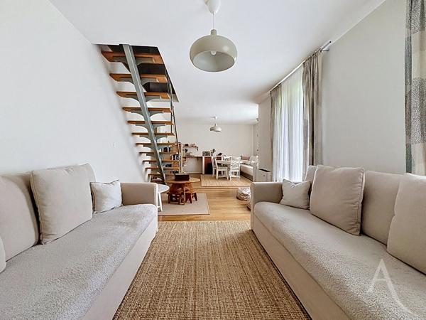 Appartement Mantes La Jolie 5 pièces en duplex 3 chambres et cave