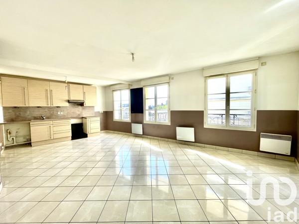 Appartement à vendre 3 pièces 81 m² Saint-Fargeau-Ponthierry