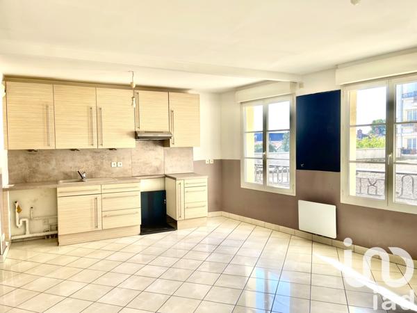 Appartement à vendre 3 pièces 81 m² Saint-Fargeau-Ponthierry