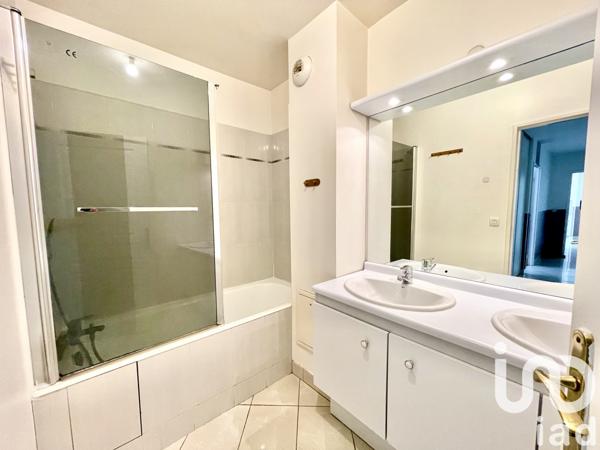 Appartement à vendre 3 pièces 81 m² Saint-Fargeau-Ponthierry