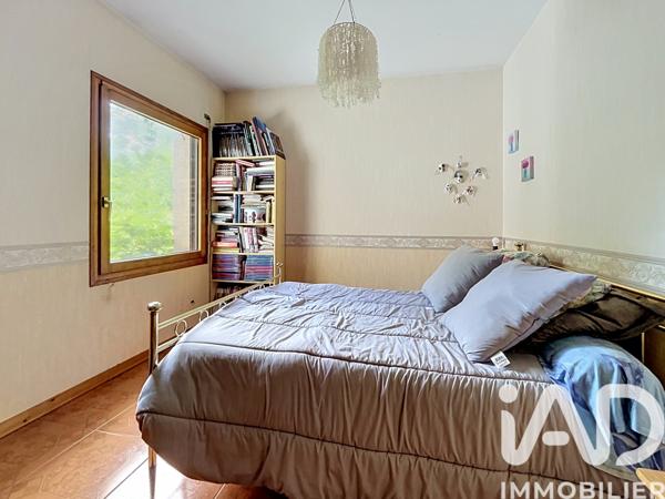 Maison à vendre 5 pièces 217 m² Naintré