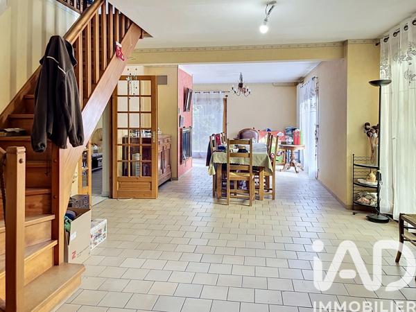 Maison à vendre 5 pièces 217 m² Naintré