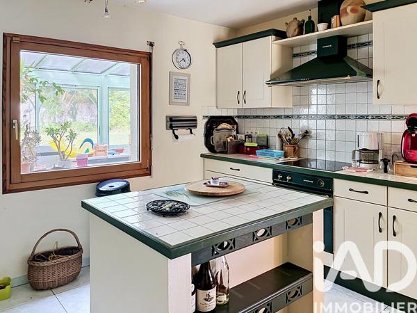 Maison à vendre 5 pièces 217 m² Naintré