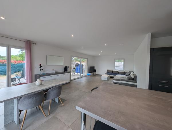 Maison 6 pièces - 195 m² Exclusivité efficity