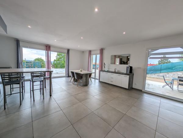 Maison 6 pièces - 195 m² Exclusivité efficity