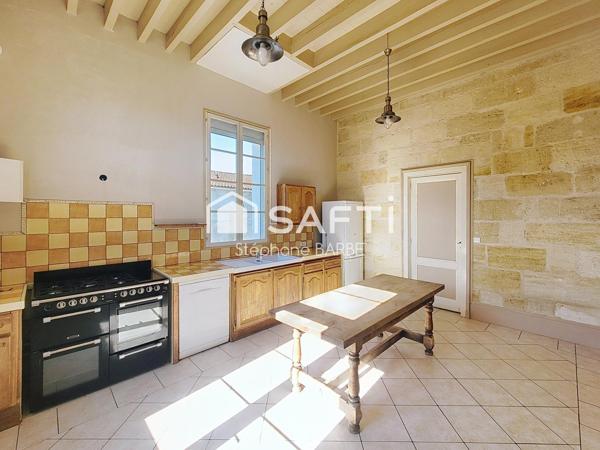 Maison de Maître avec 400 m2 de dépendances