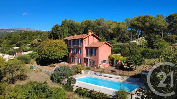Maison à vendre  9 pièces - 250 m2 CHATEAUNEUF GRASSE - 06