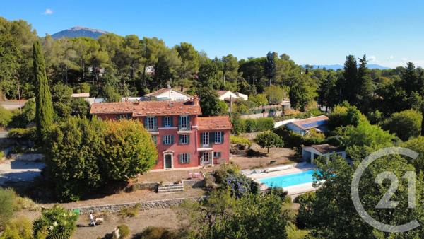 Maison à vendre  9 pièces - 250 m2 CHATEAUNEUF GRASSE - 06