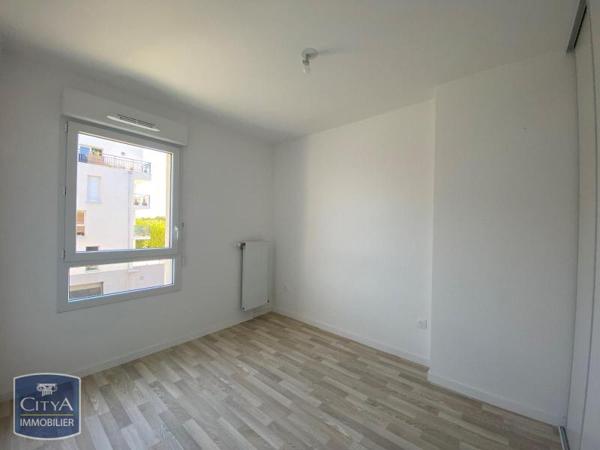 Appartement à louer 4 pièces 74.21m²