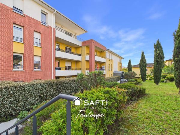 Dernier étage et triple expo :  lumière et tranquillité !