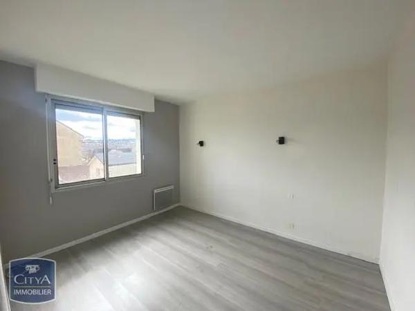 Appartement à louer 2 pièces 42.38m² Brive-la-Gaillarde (19100)