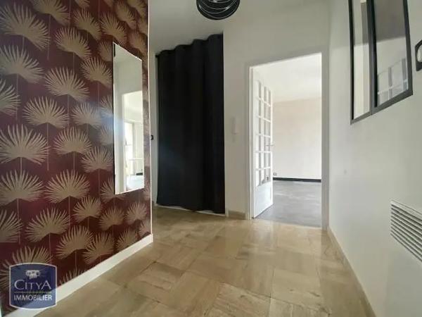Appartement à louer 2 pièces 42.38m² Brive-la-Gaillarde (19100)
