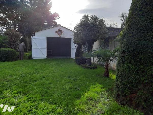 LE FENOUILLER - Centre bourg