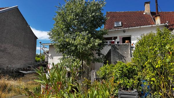 Petite maison de village au coeur de Limogne en quercy Limogne en quercy