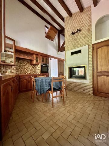 Maison à vendre 7 pièces 215 m² Marennes-Hiers-Brouage
