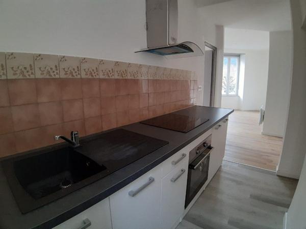 Location Appartement 47.4 m² - Saint-dié-des-vosges 88100