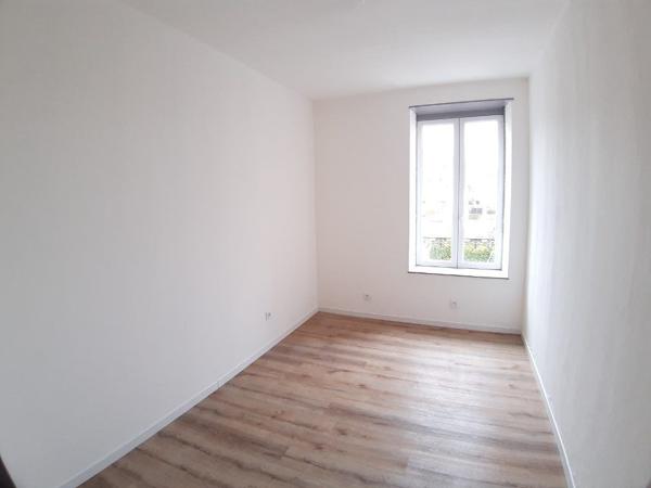 Location Appartement 47.4 m² - Saint-dié-des-vosges 88100