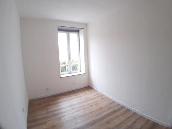 Location Appartement 47.4 m² - Saint-dié-des-vosges 88100