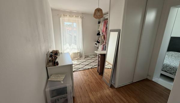 LA CHAIZE LE VICOMTE, MAISON SPACIEUSE EXCLUSIVITE AMANDA