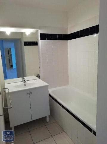 Appartement à louer 2 pièces 48.35m²