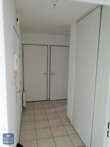 Appartement à louer 2 pièces 48.35m²