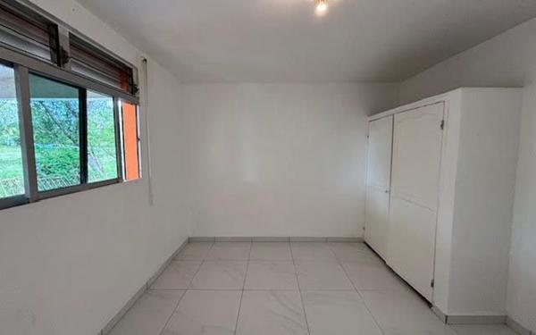 Appartement à louer    2 pièces •  Le Moule