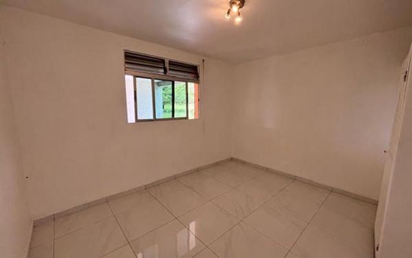 Appartement à louer    2 pièces •  Le Moule