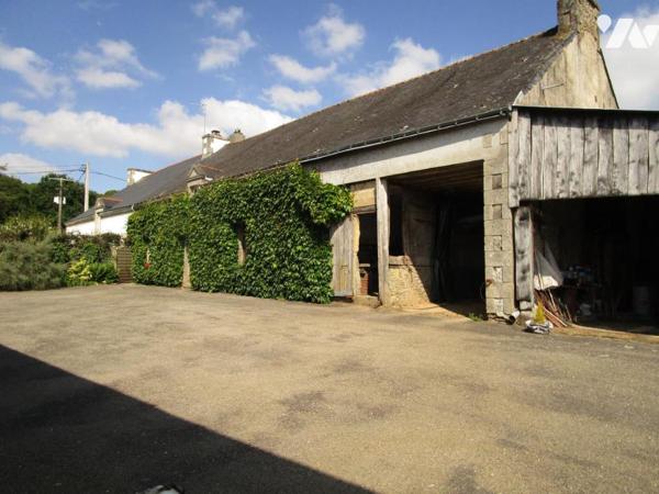 MAISON PIERRES AVEC DEPENDANCES