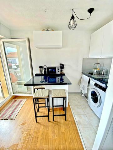 Studio 24 m² avec terrasse plein sud, parking et cave – Centre-ville, à moins de 5 min des plages