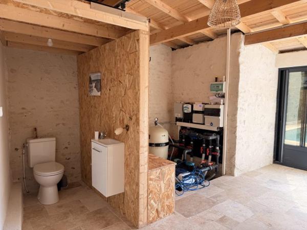 Charmante maison Charentaise avec sa piscine