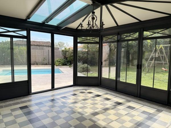 Charmante maison Charentaise avec sa piscine