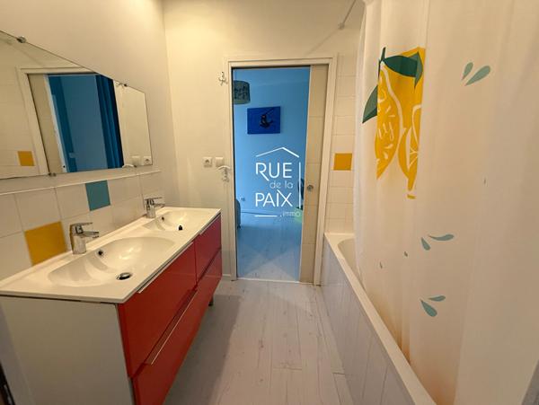 79200 PARTHENAY Maison de caractère - 170 m² - Centre-ville de Parthenay