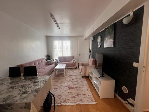 Appartement à vendre    3 pièces • 50,76 m2 Chelles