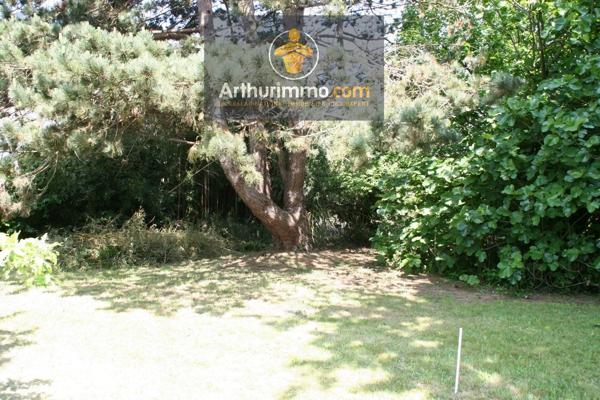 Vente                                                      Terrain
                        
                                         720 m2                     à Josselin
