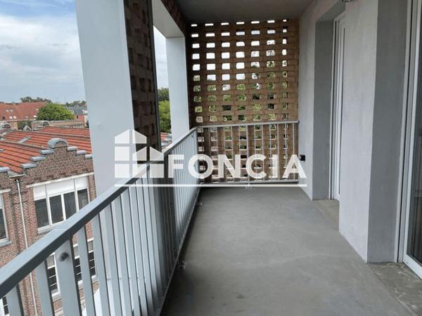 Location Appartement 2 pièces 42.9 m² - 143 RUE DE WAZEMMES Lille 59000