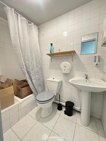 Local 372 m² à Laon 02000